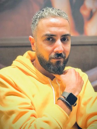 محمود مكيو